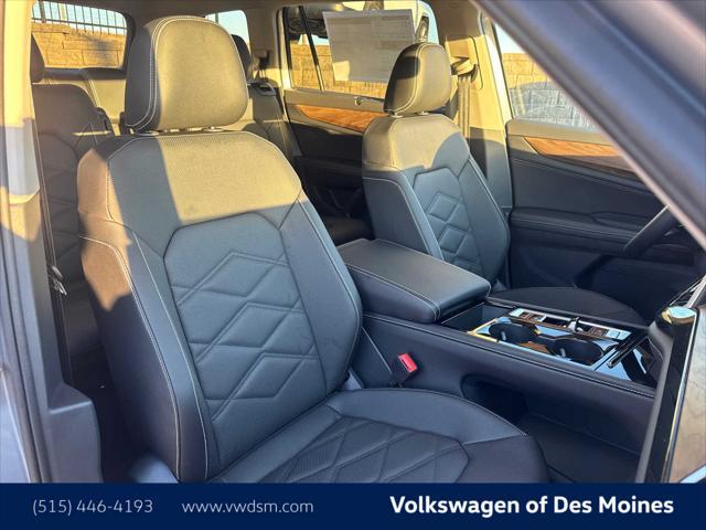 new 2025 Volkswagen Atlas car, priced at $47,810