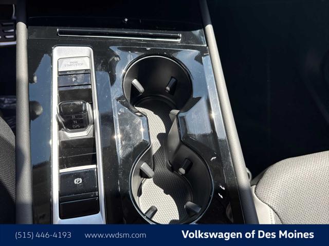 new 2025 Volkswagen Atlas car, priced at $48,998
