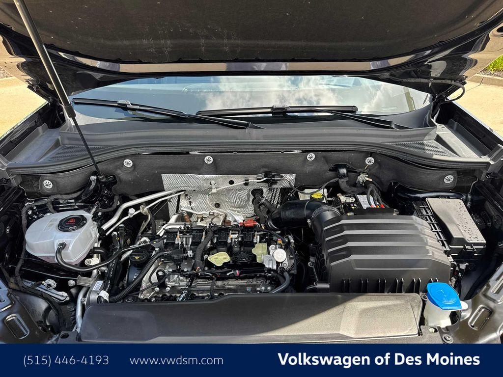 used 2024 Volkswagen Atlas car, priced at $37,697