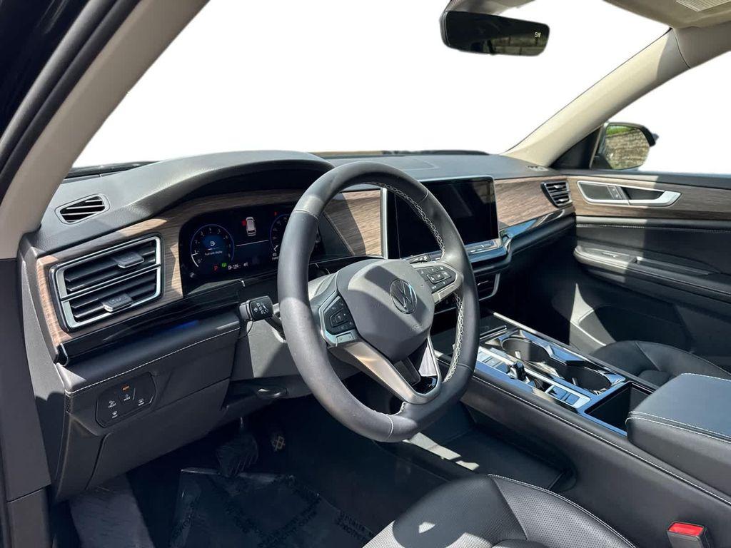 used 2024 Volkswagen Atlas car, priced at $39,498