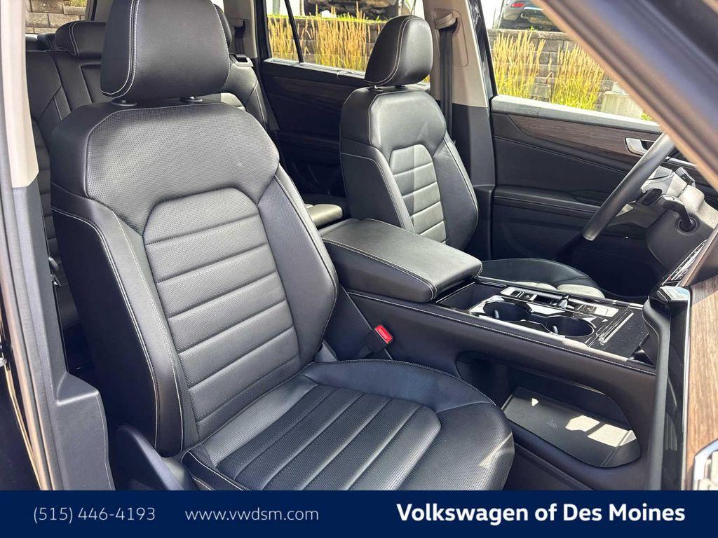 used 2024 Volkswagen Atlas car, priced at $37,697