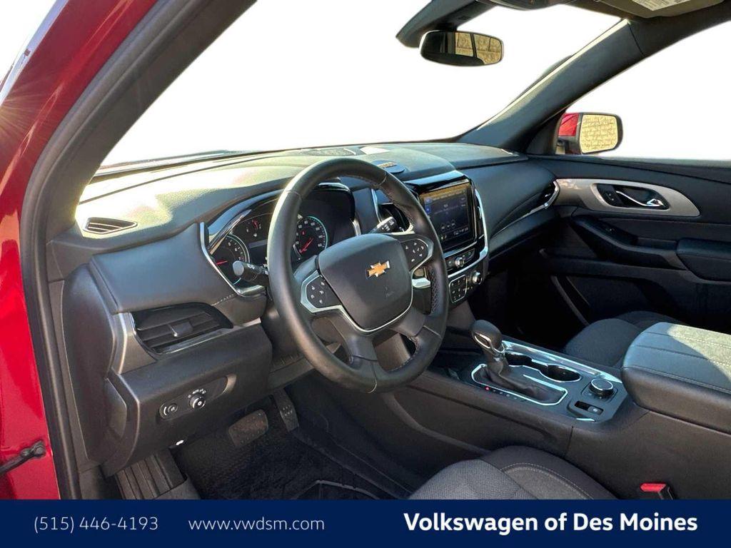 used 2024 Chevrolet Traverse car, priced at $35,998
