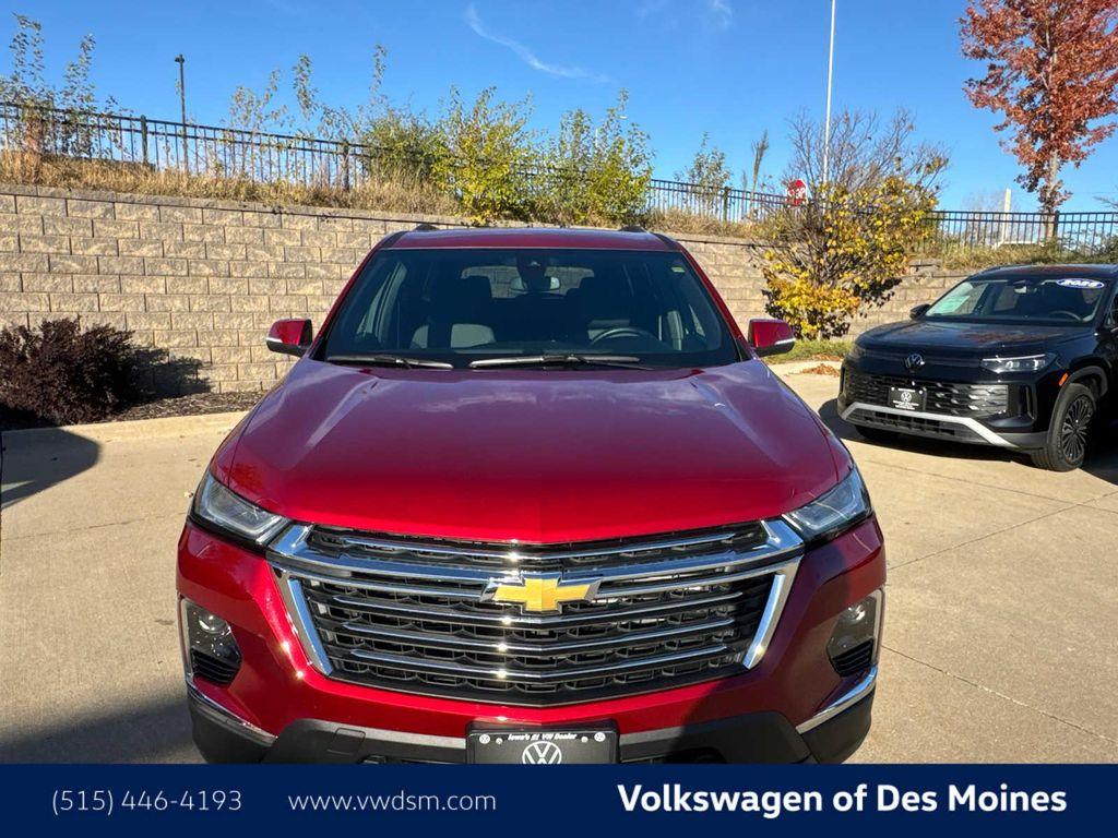used 2024 Chevrolet Traverse car, priced at $35,998