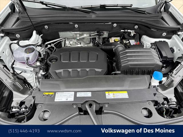 new 2025 Volkswagen Atlas car, priced at $54,998