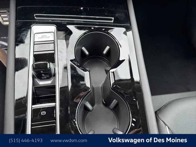 new 2025 Volkswagen Atlas car, priced at $54,998