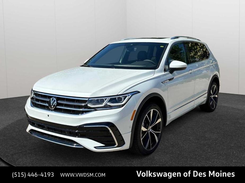 new 2024 Volkswagen Tiguan car, priced at $40,999