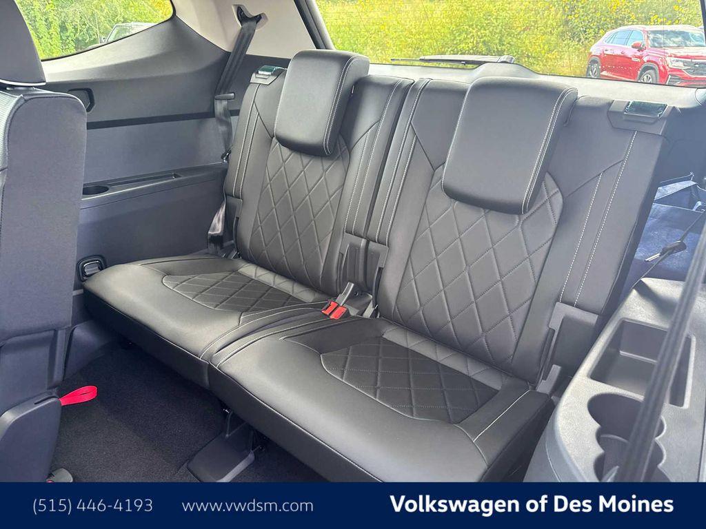 new 2026 Volkswagen Atlas car, priced at $56,636