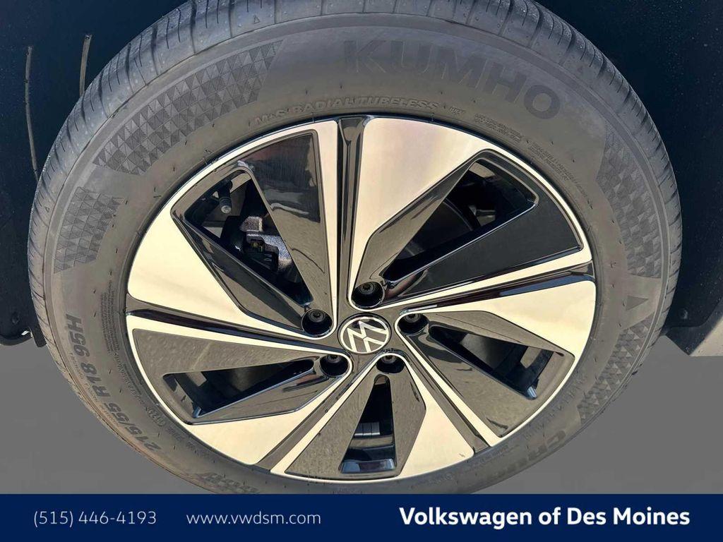 new 2025 Volkswagen Taos car, priced at $31,498