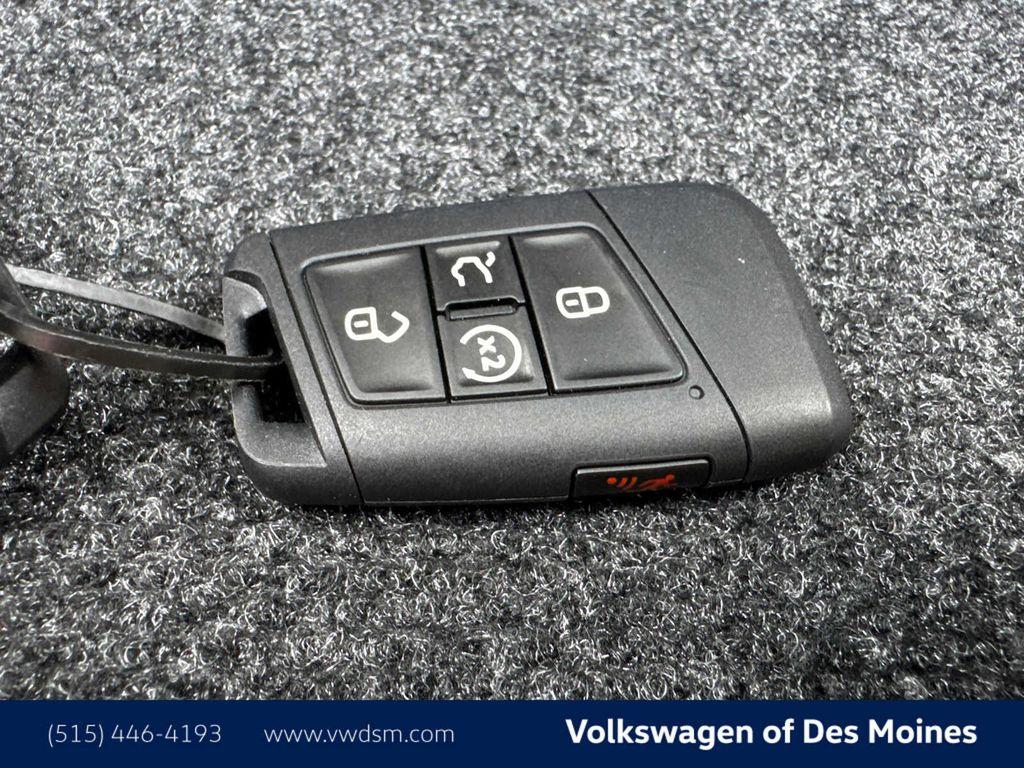new 2025 Volkswagen Taos car, priced at $31,498