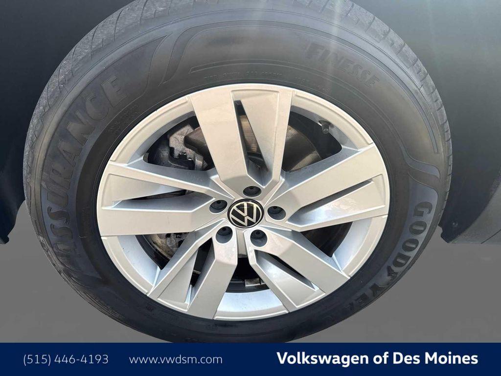 used 2021 Volkswagen Atlas car, priced at $23,998