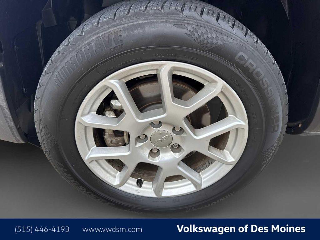 used 2021 Jeep Renegade car, priced at $14,998