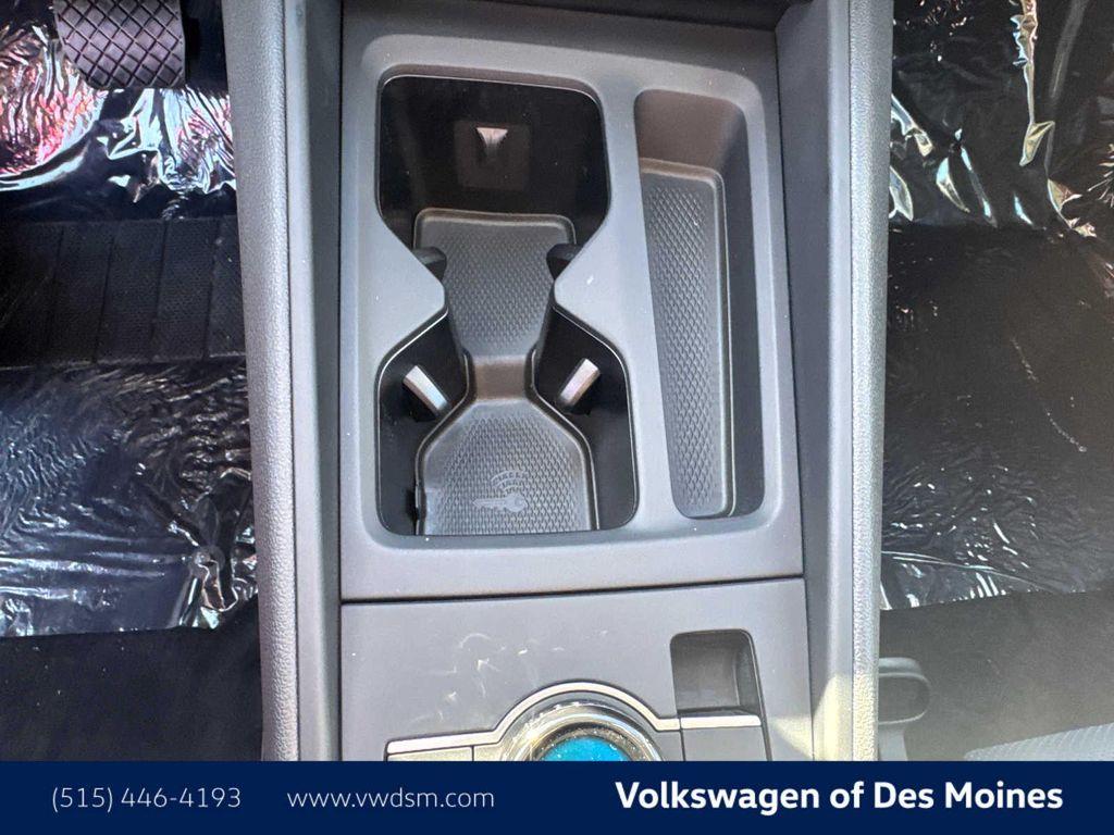 new 2025 Volkswagen Tiguan car, priced at $35,270