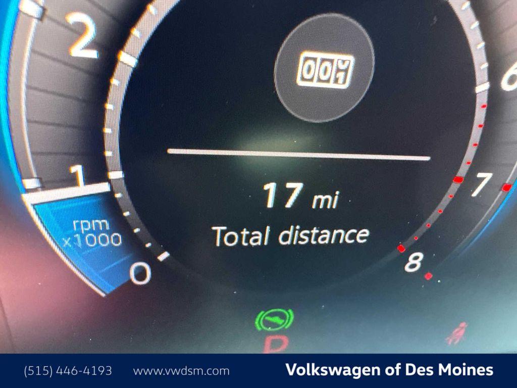 new 2025 Volkswagen Tiguan car, priced at $35,270