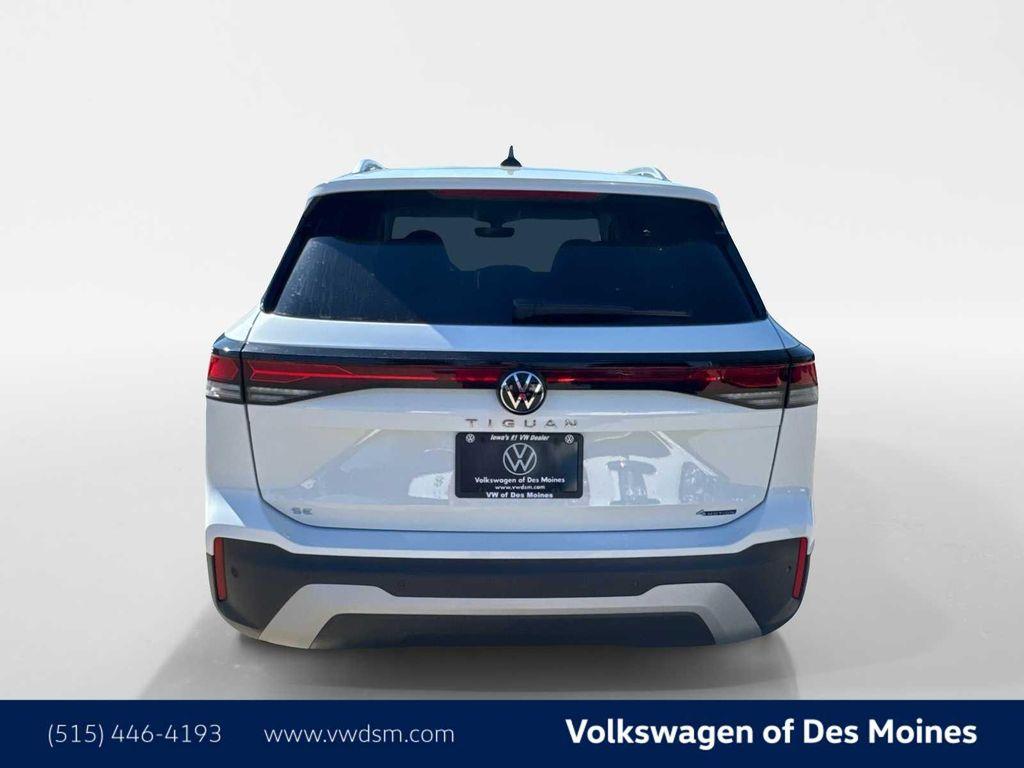 new 2025 Volkswagen Tiguan car, priced at $35,270