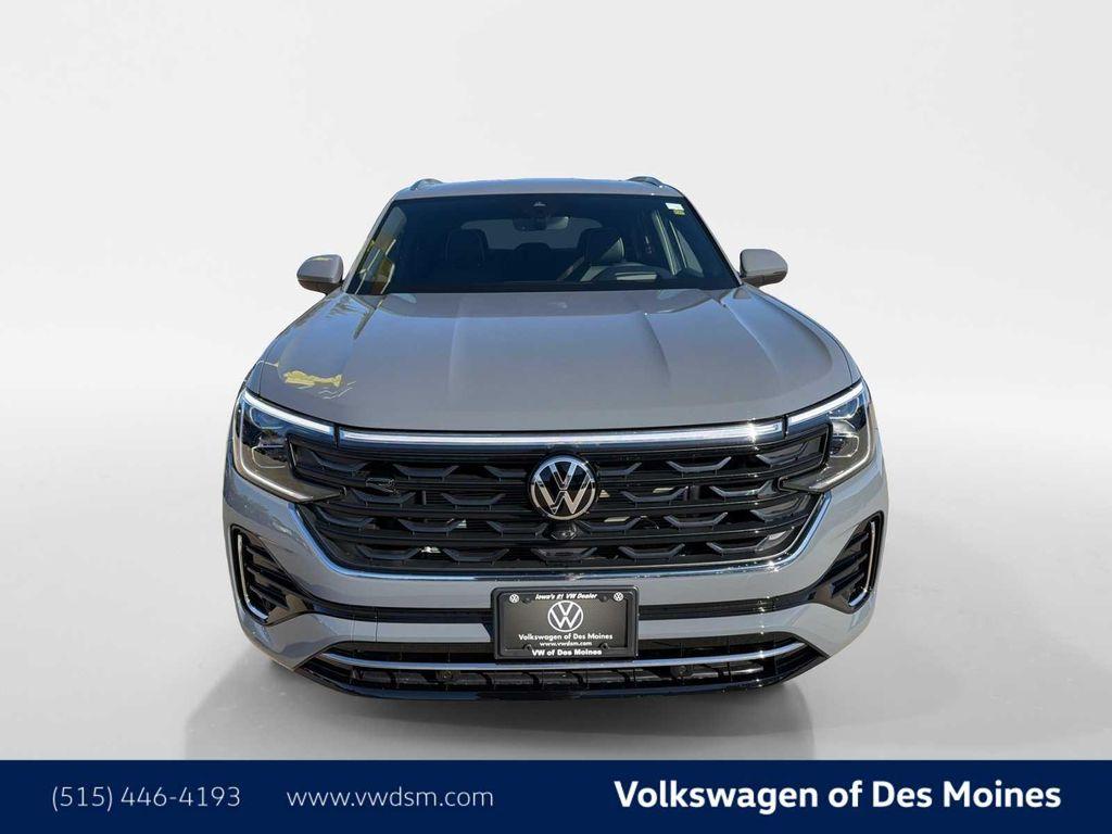 new 2026 Volkswagen Atlas Cross Sport car, priced at $53,697