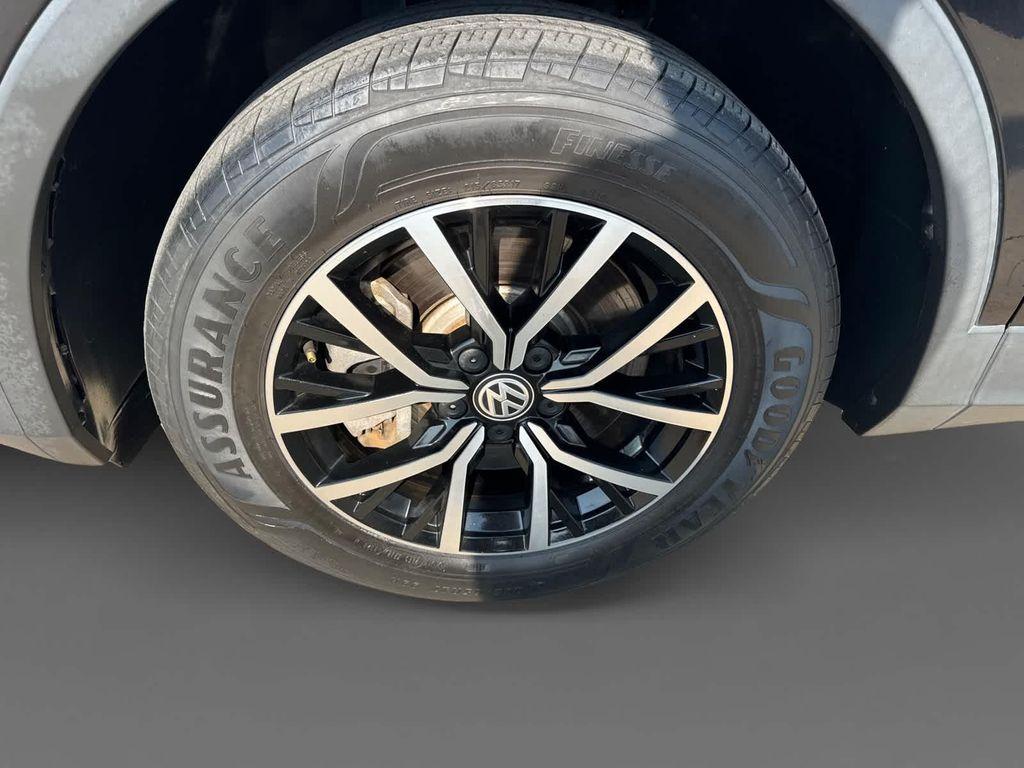 used 2021 Volkswagen Tiguan car, priced at $23,998