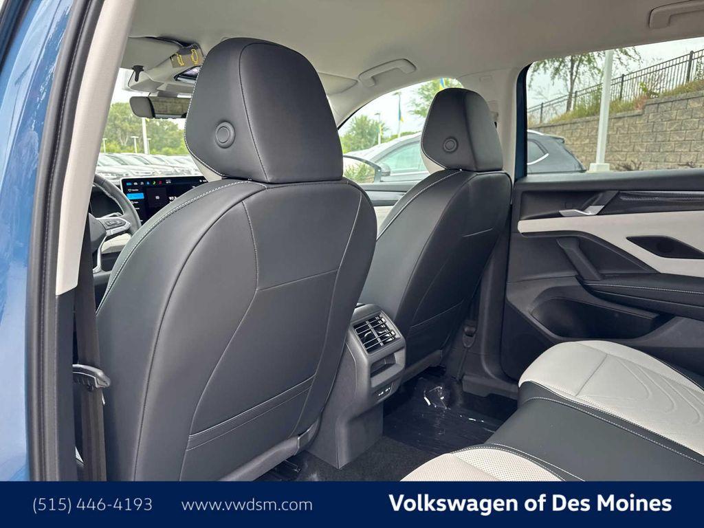 new 2025 Volkswagen Tiguan car, priced at $34,431