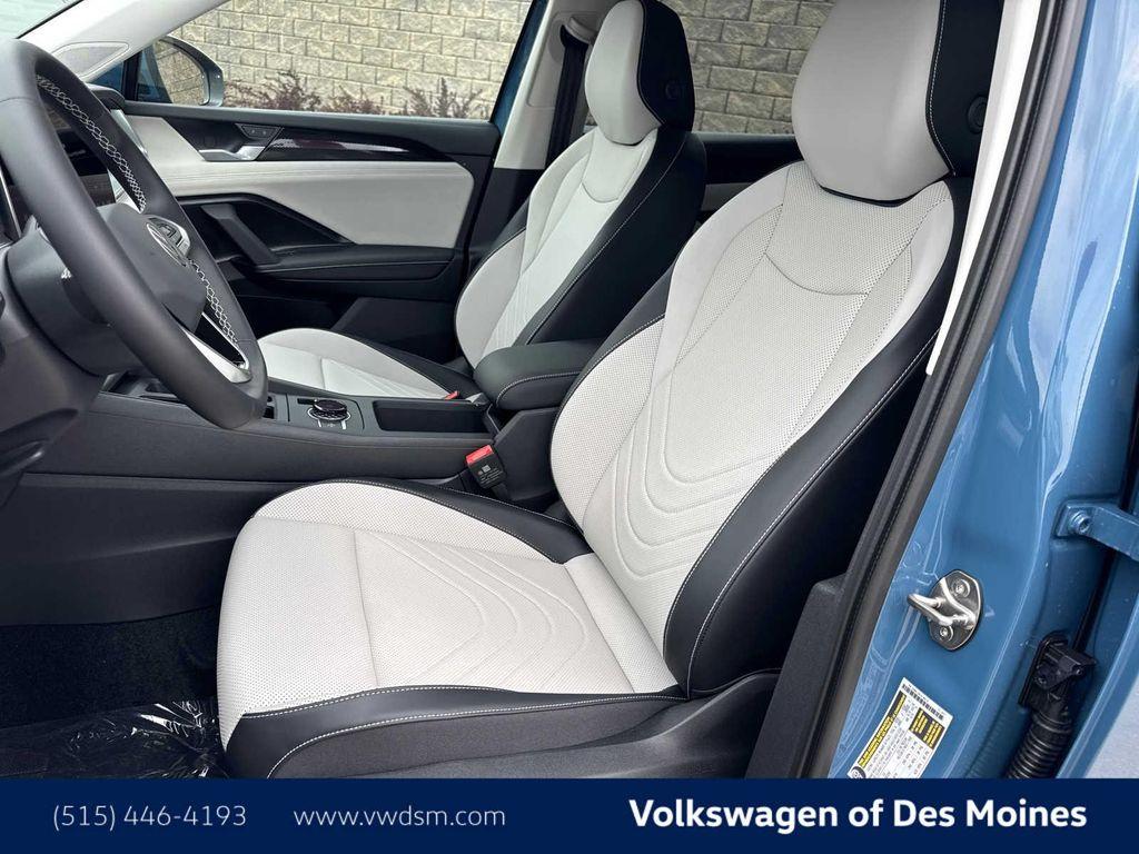 new 2025 Volkswagen Tiguan car, priced at $34,431