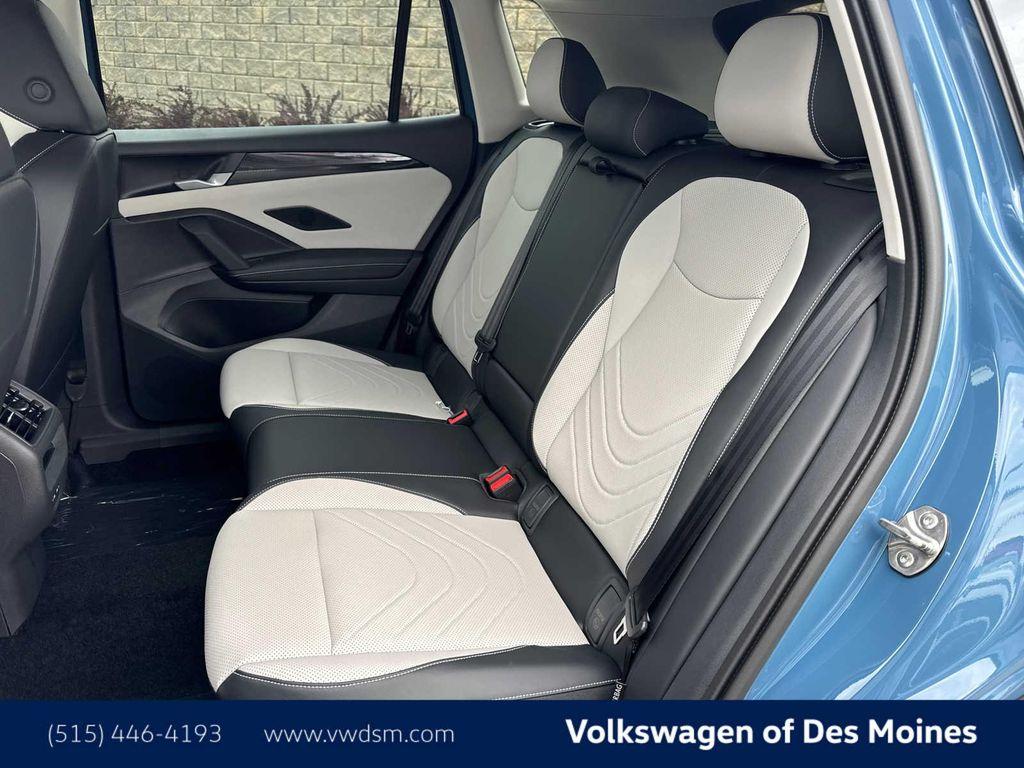 new 2025 Volkswagen Tiguan car, priced at $34,431