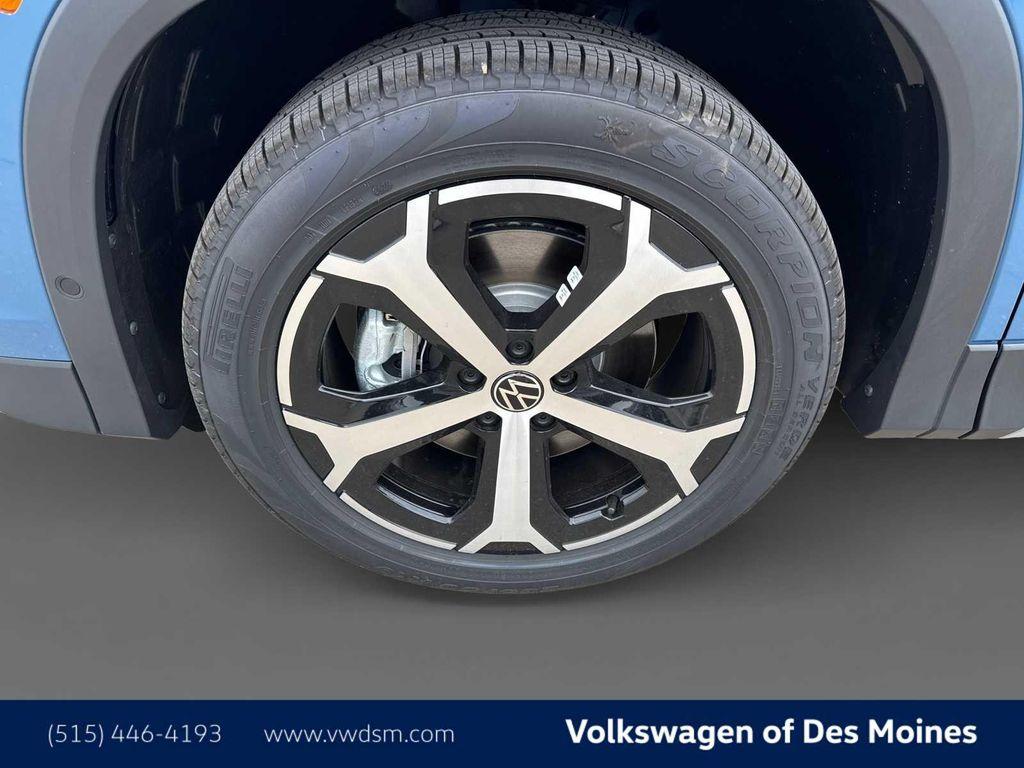 new 2025 Volkswagen Tiguan car, priced at $34,431