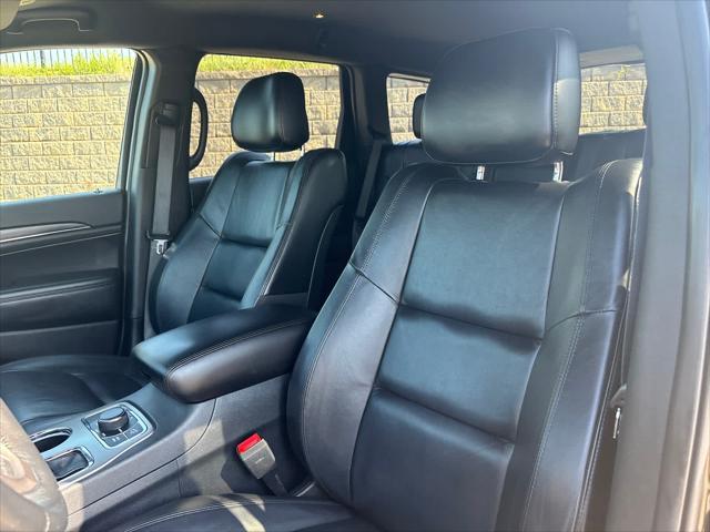 used 2019 Jeep Grand Cherokee car, priced at $23,998