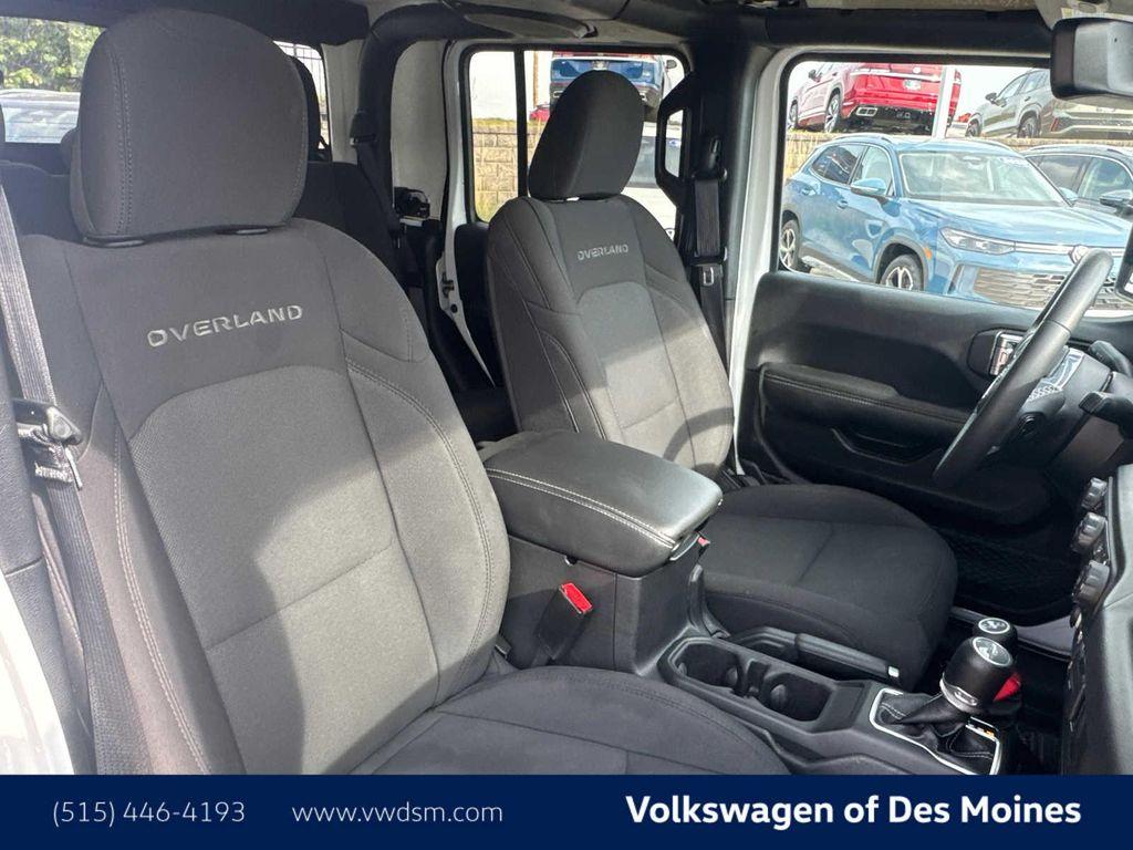 used 2023 Jeep Gladiator car, priced at $29,104