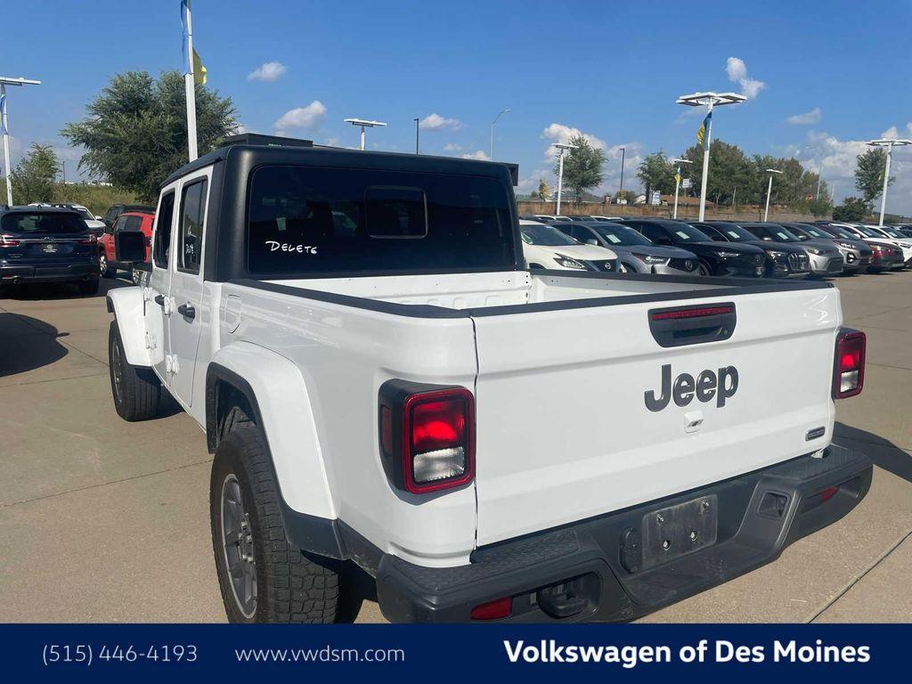 used 2023 Jeep Gladiator car, priced at $29,104