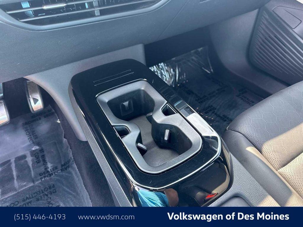 used 2021 Volkswagen ID.4 car, priced at $16,481