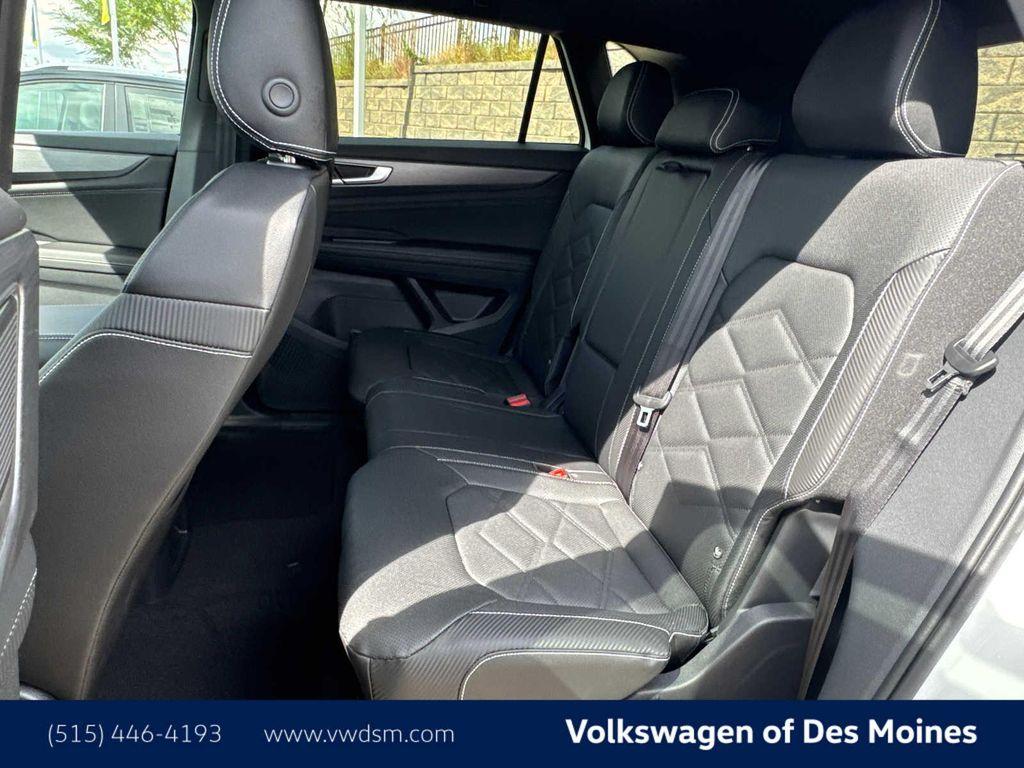 new 2026 Volkswagen Atlas Cross Sport car, priced at $40,705