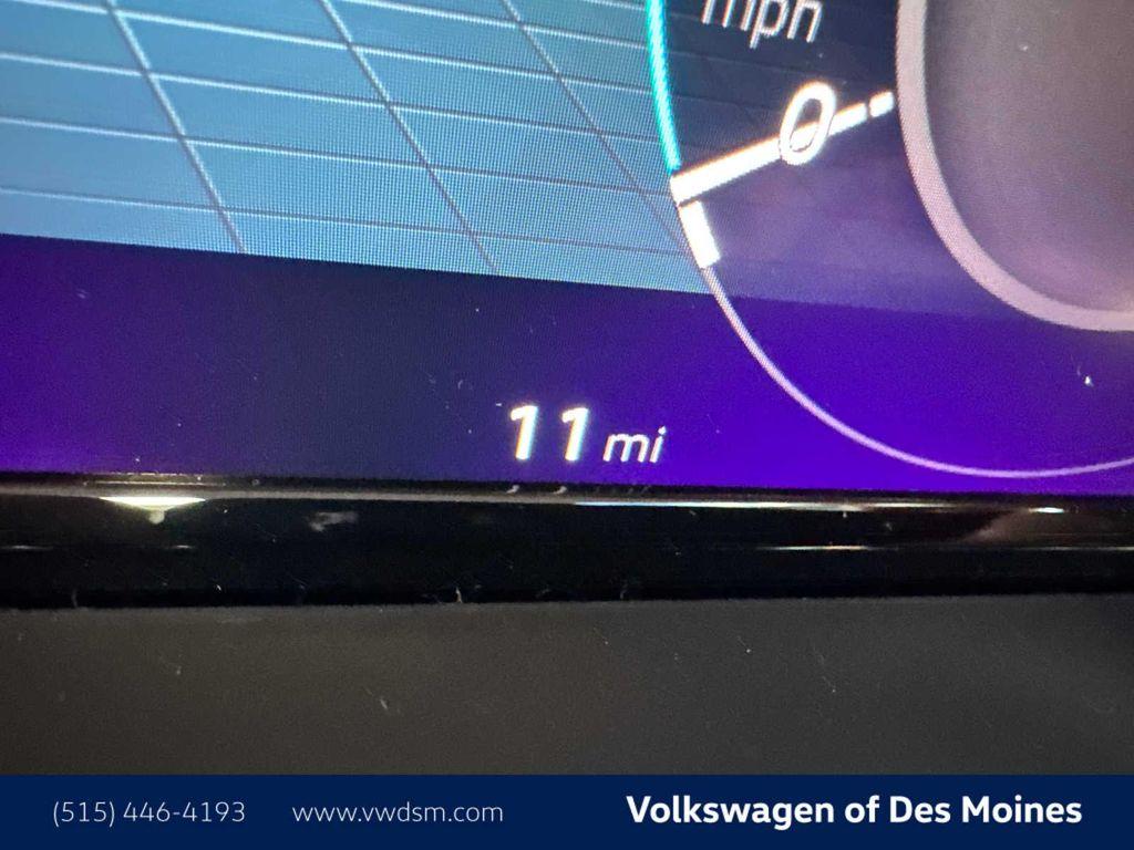 new 2026 Volkswagen Atlas Cross Sport car, priced at $40,705