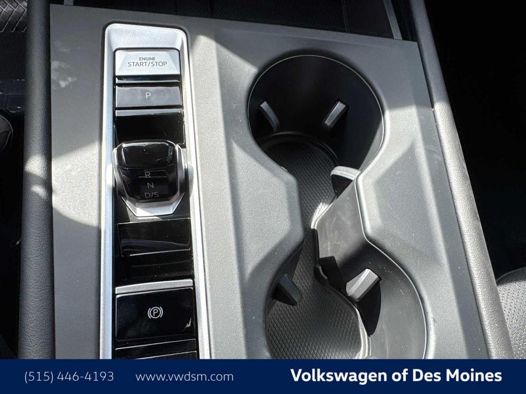 new 2026 Volkswagen Atlas Cross Sport car, priced at $40,705