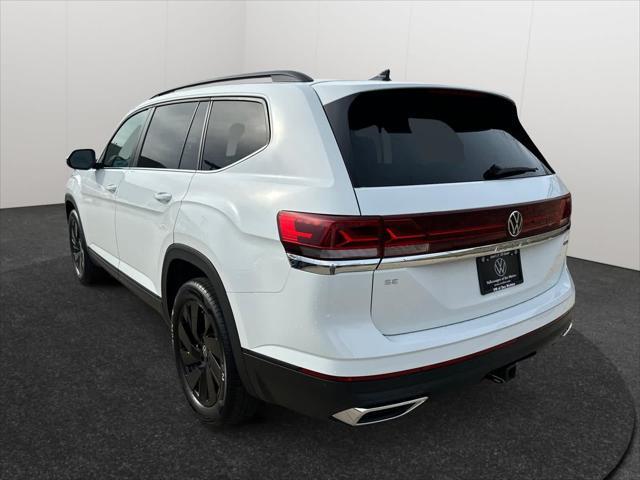 new 2025 Volkswagen Atlas car, priced at $49,010