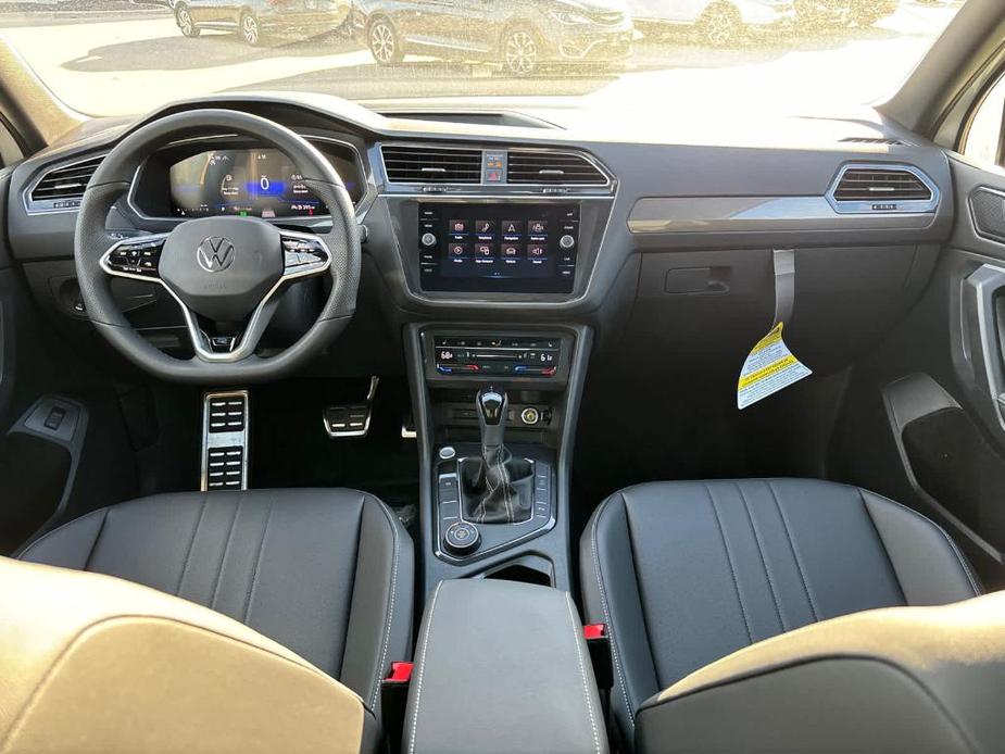 new 2024 Volkswagen Tiguan car, priced at $37,999