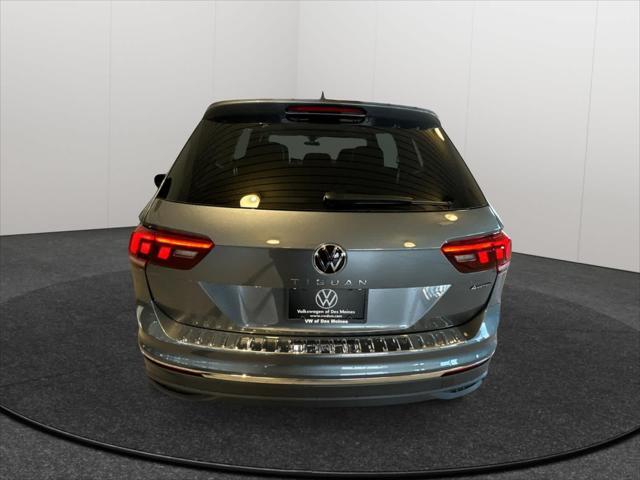 new 2024 Volkswagen Tiguan car, priced at $34,998