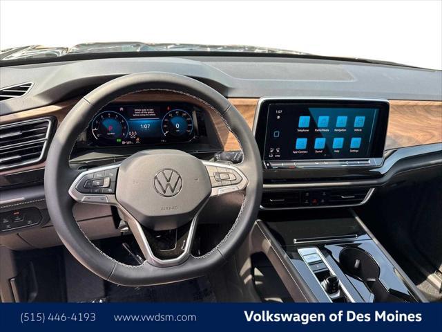 new 2025 Volkswagen Atlas car, priced at $45,998