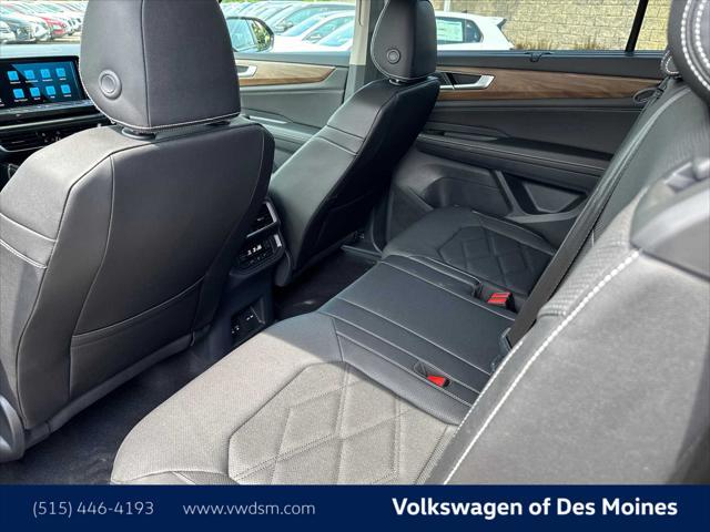 new 2025 Volkswagen Atlas car, priced at $45,998