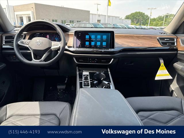 new 2025 Volkswagen Atlas car, priced at $45,998