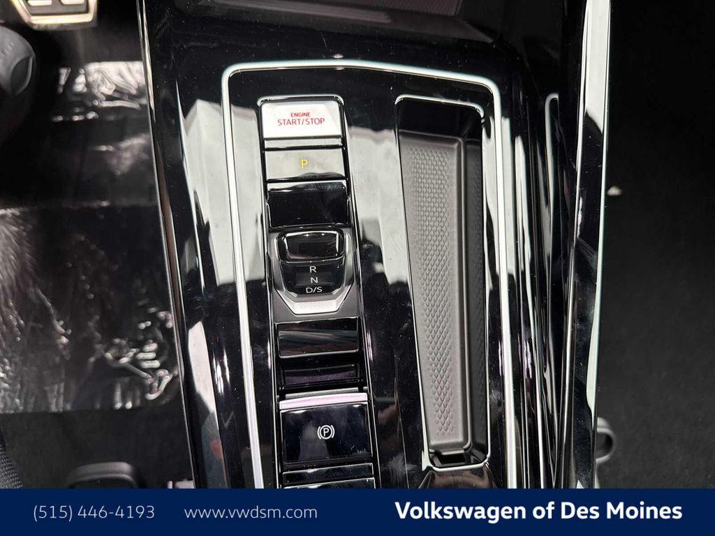 new 2025 Volkswagen Golf GTI car, priced at $38,184