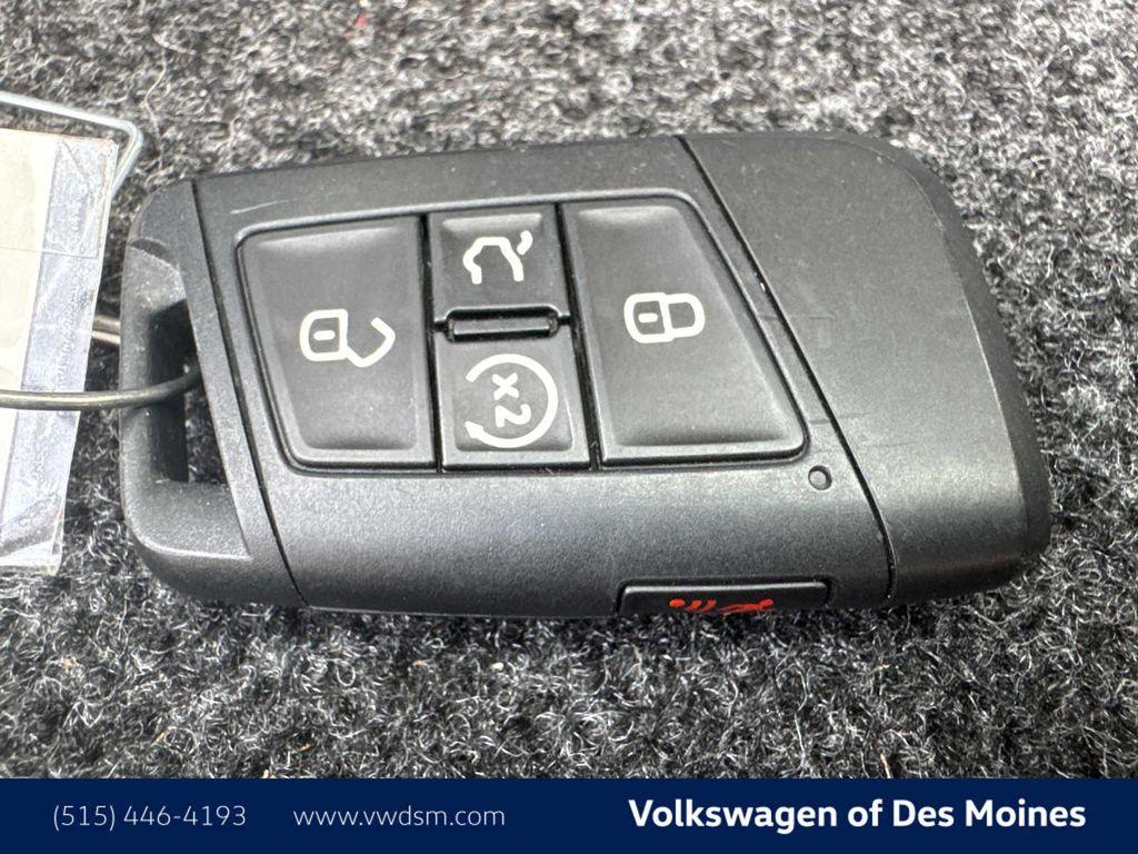 used 2024 Volkswagen Tiguan car, priced at $27,998