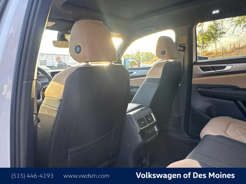 new 2026 Volkswagen Atlas Cross Sport car, priced at $46,040