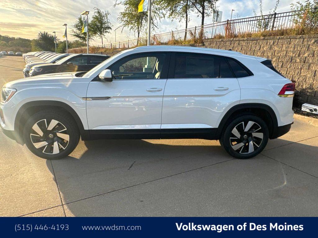 new 2026 Volkswagen Atlas Cross Sport car, priced at $46,040