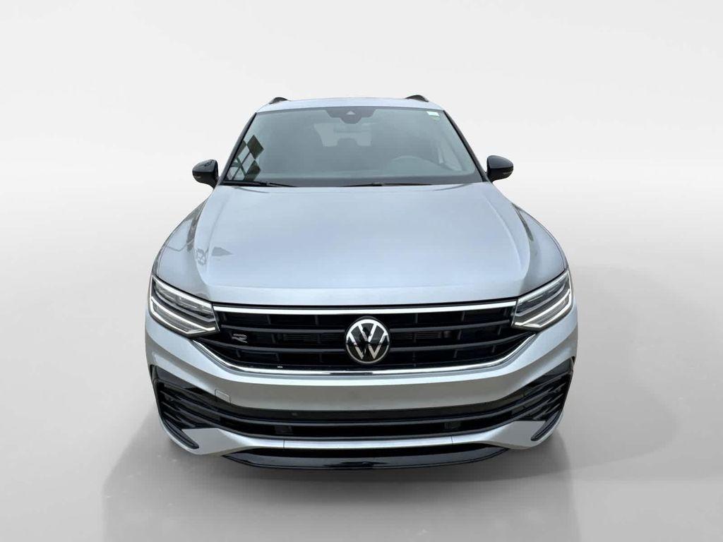 used 2024 Volkswagen Tiguan car, priced at $31,319