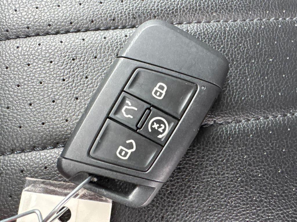 used 2024 Volkswagen Tiguan car, priced at $31,319