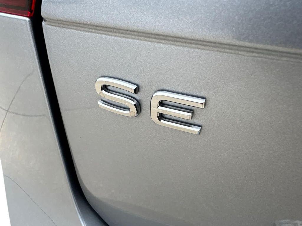 used 2024 Volkswagen Tiguan car, priced at $31,319