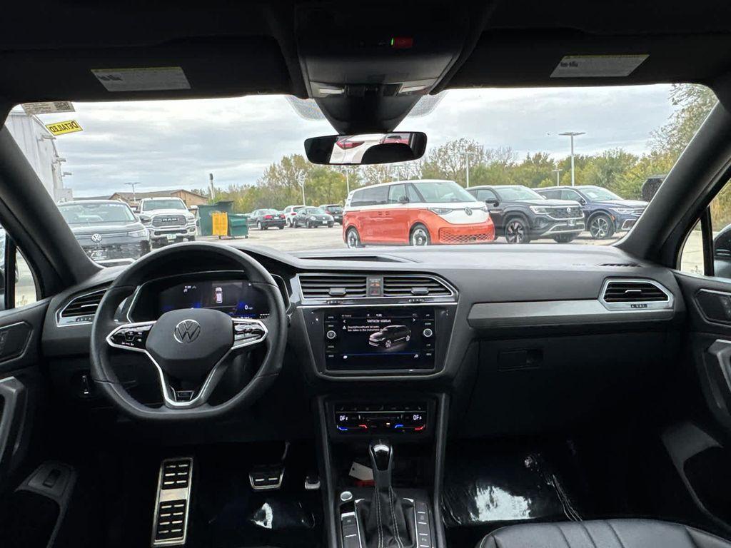used 2024 Volkswagen Tiguan car, priced at $31,319