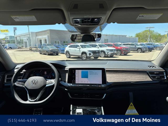 new 2025 Volkswagen Atlas car, priced at $54,498