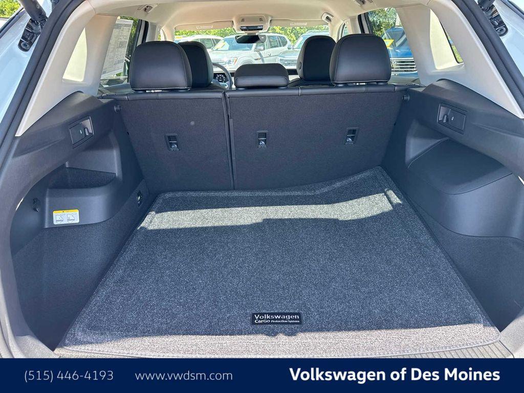 new 2025 Volkswagen Tiguan car, priced at $35,698