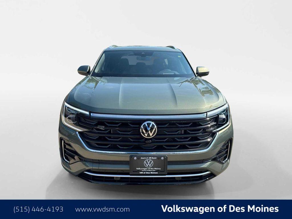 new 2026 Volkswagen Atlas Cross Sport car, priced at $55,693