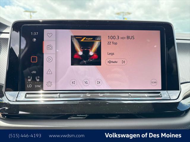 new 2025 Volkswagen Atlas car, priced at $47,980