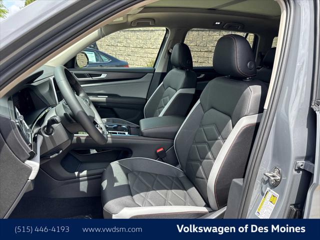 new 2025 Volkswagen Atlas car, priced at $47,980
